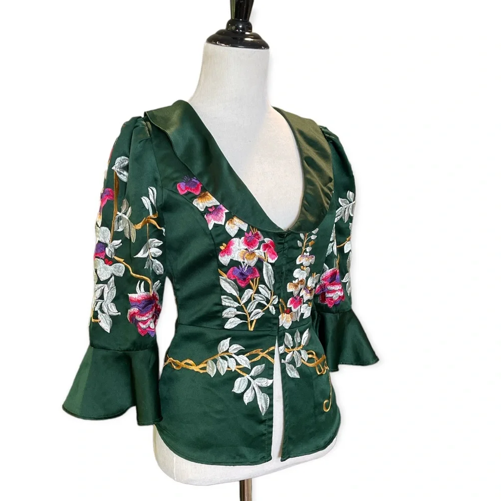 FREE PEOPLE BEAUTIFUL DREAMS FLORAL EMBROIDERED SATIN BLOUSE BELL FLUTTER SLEEVE